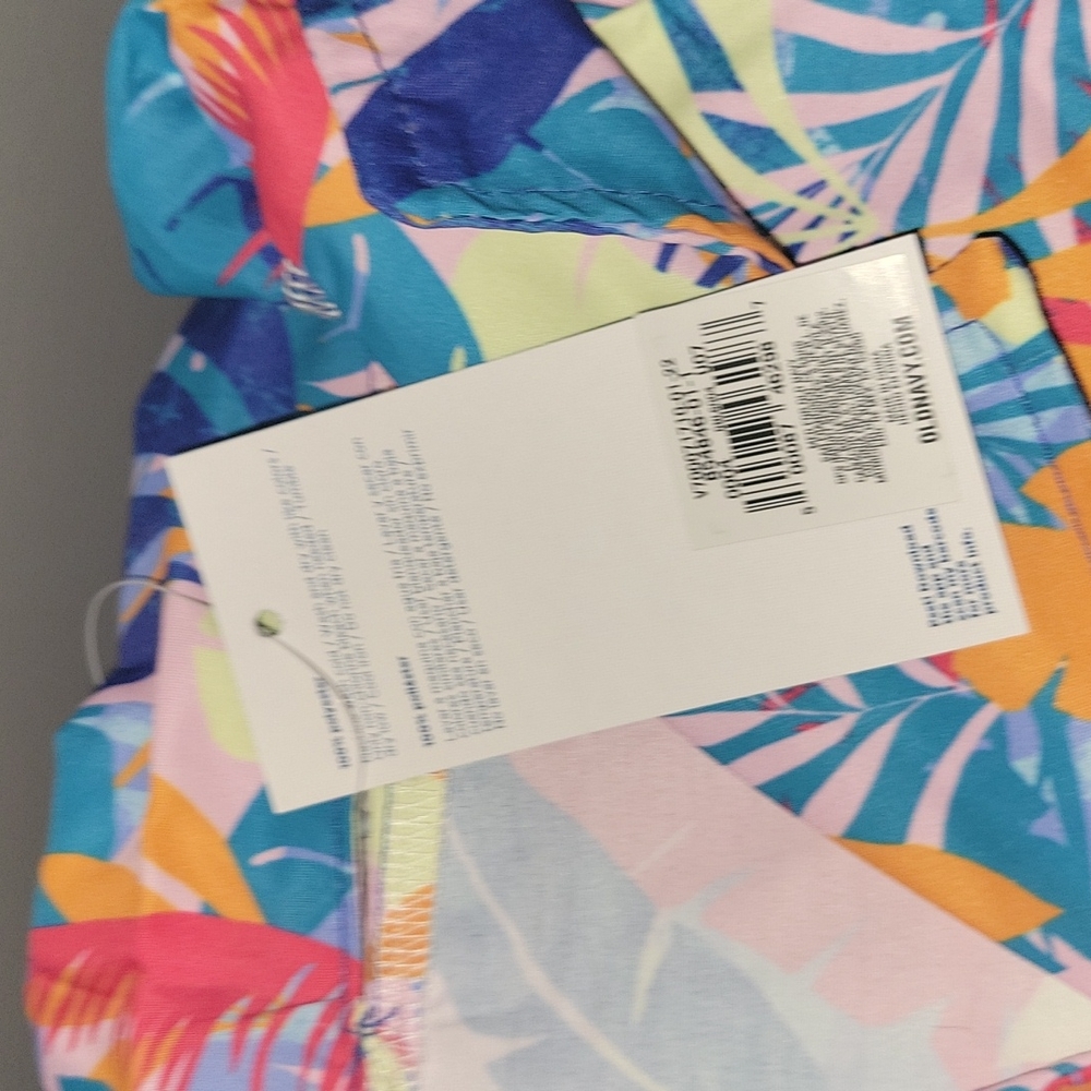 NWT | Old Navy Printed Resort Shirt | XL - Picture 4 of 8